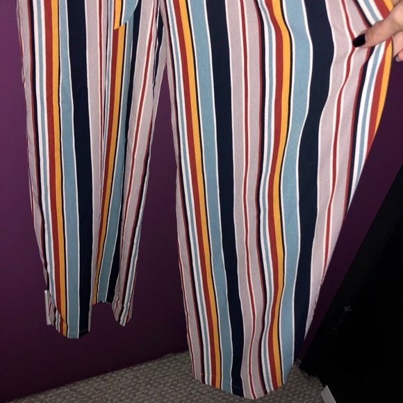 Monteau Wide Leg Striped Jumpsuit with Pockets - Picture 4 of 8